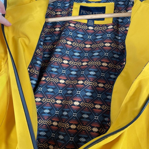Pendleton Hooded Rain Jacket Womens Medium Yellow Waterproof Aztec Lined Coat - Picture 8 of 13